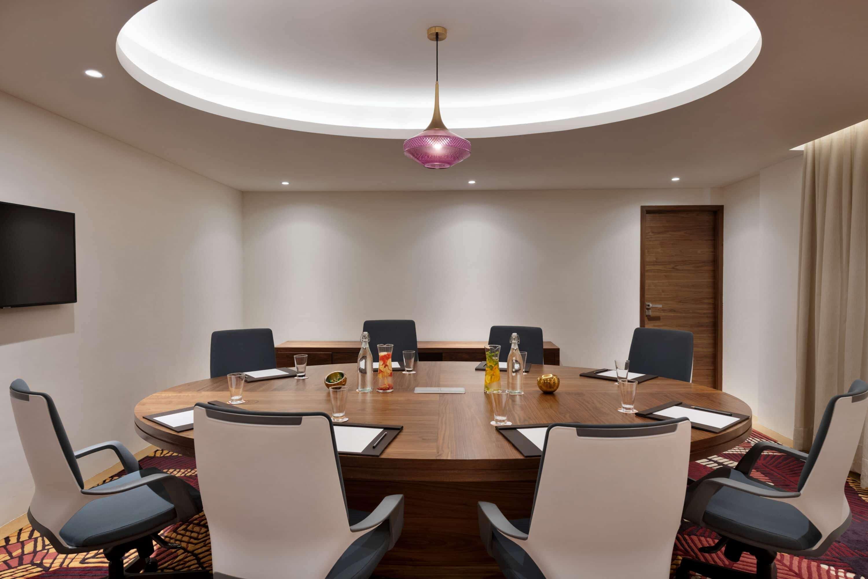 Hawthorn Suites By Wyndham Dwarka エクステリア 写真